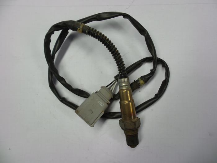 Usados Sonda Lambda Volkswagen Passat (3C2) 2.0 FSI 16V Precio € 15,00 Norma de margen ofrecido por Autobedrijf Broekhuis B.V.
