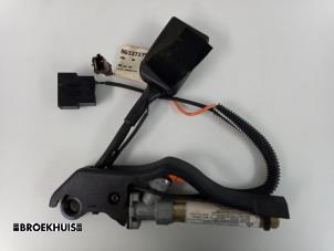 Used Seatbelt tensioner, left Citroen Xsara (N1) 1.6i Price € 15,00 Margin scheme offered by Autobedrijf Broekhuis B.V.