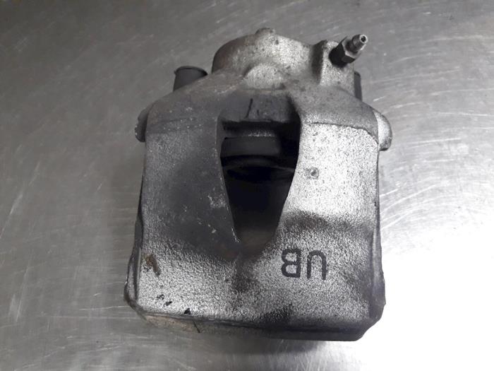 Gebrauchte Bremszange links vorne Volkswagen Golf V (1K1) 1.9 TDI Preis € 15,00 Margenregelung angeboten von Autobedrijf Broekhuis B.V.