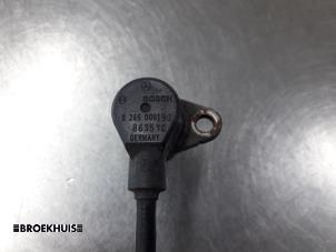 ABS-sensor från en Mercedes-Benz E (W210) 2.4 E-240 V6 18V 1998