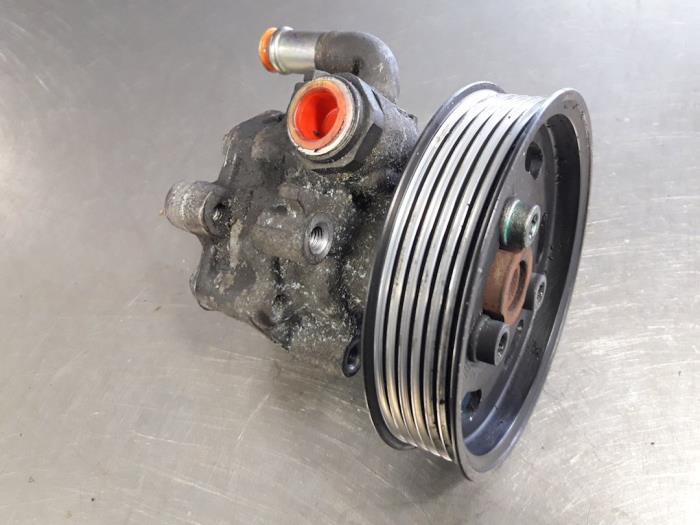 Usagé Pompe de direction Volkswagen Golf IV (1J1) 1.9 TDI 115 Prix € 20,00 Règlement à la marge proposé par Autobedrijf Broekhuis B.V.