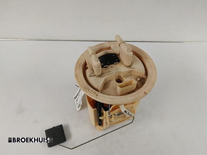 Gebrauchte Kraftstoffpumpe Elektrisch Citroen C5 I Berline (DC) 2.0 HDi 110 Preis € 25,00 Margenregelung angeboten von Autobedrijf Broekhuis B.V.
