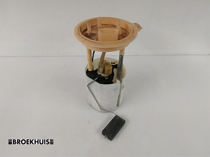 Usagé Pompe à carburant Seat Leon (1P1) 1.9 TDI 105 Prix € 22,50 Règlement à la marge proposé par Autobedrijf Broekhuis B.V.