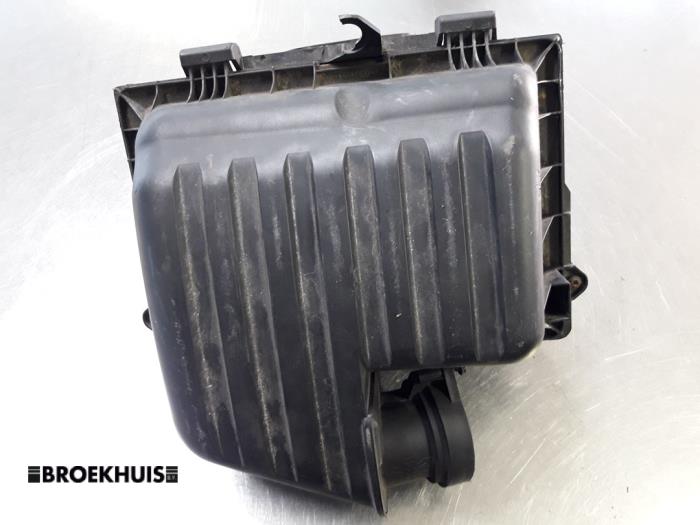 Begagnade Luftfilterhus Seat Alhambra (7V8/9) 1.9 TDi 115 Pris € 15,00 Marginaltabell erbjuds av Autobedrijf Broekhuis B.V.