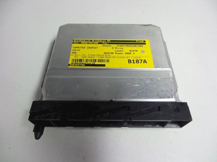Used Injection computer Volvo S60 I (RS/HV) 2.4 D 20V Price € 75,00 Margin scheme offered by Autobedrijf Broekhuis B.V.