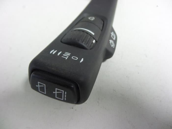 Wiper switch from a Volvo V70 (BW) 2.4 D 20V 2009