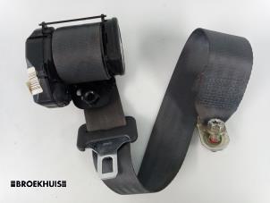 Used Rear seatbelt, right Volvo S40 (VS) 1.8 16V Price € 15,00 Margin scheme offered by Autobedrijf Broekhuis B.V.
