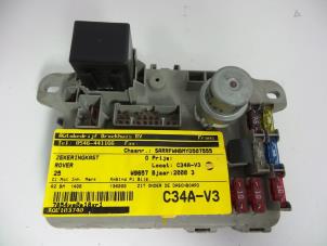 Used Fuse box Rover 25 1.4 16V Price € 20,00 Margin scheme offered by Autobedrijf Broekhuis B.V.