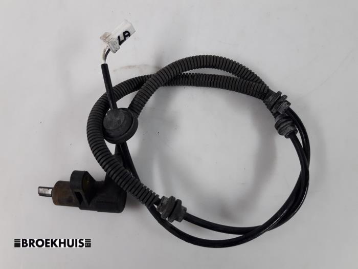 Begagnade ABS-sensor Kia Rio (DC22/24) 1.5 16V Pris € 10,00 Marginaltabell erbjuds av Autobedrijf Broekhuis B.V.