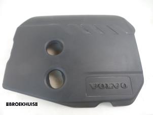 Używane Plyta ochronna silnika Volvo V60 I (FW/GW) 1.6 DRIVe Cena € 30,00 Procedura marży oferowane przez Autobedrijf Broekhuis B.V.