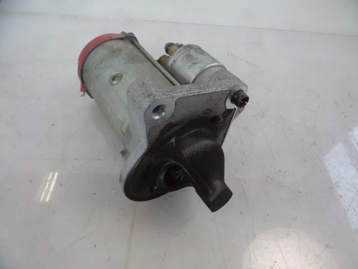 Starter from a Volvo V60 I (FW/GW) 1.6 DRIVe 2014