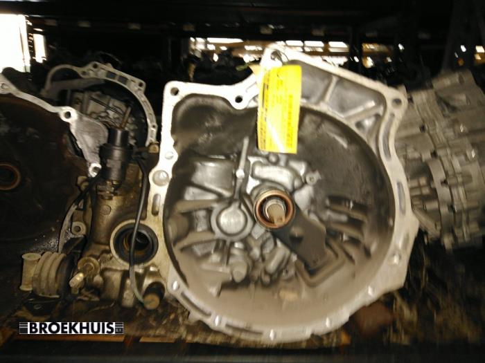 Gebrauchte Getriebe Kia Sephia (FA/FB22) 1.6i Preis € 100,00 Margenregelung angeboten von Autobedrijf Broekhuis B.V.