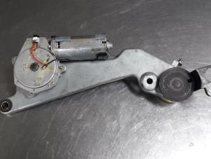 Used Rear wiper motor BMW 5 serie Touring (E34) 518i Price € 25,00 Margin scheme offered by Autobedrijf Broekhuis B.V.