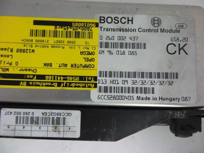 Automatic gearbox computer from a Opel Omega B Caravan (21/22/23) 2.5 TD 2000
