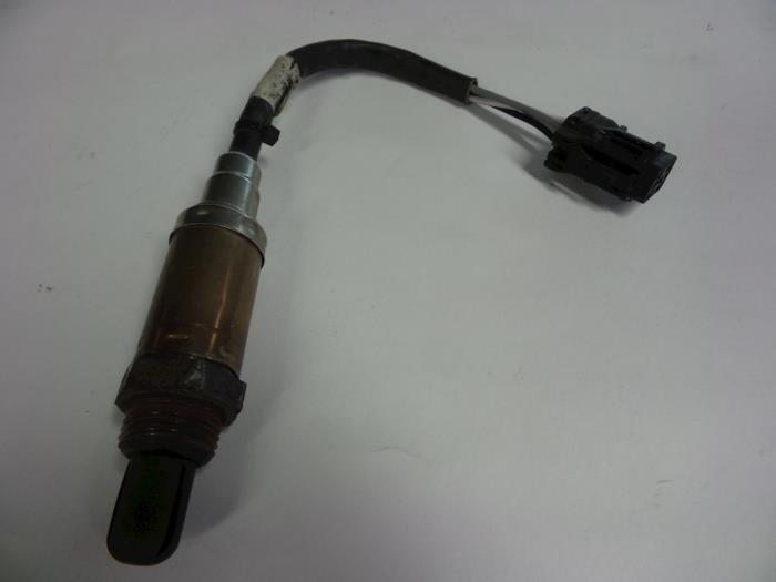 Usagé Sonde lambda Hyundai Coupe 2.0i 16V Prix € 10,00 Règlement à la marge proposé par Autobedrijf Broekhuis B.V.