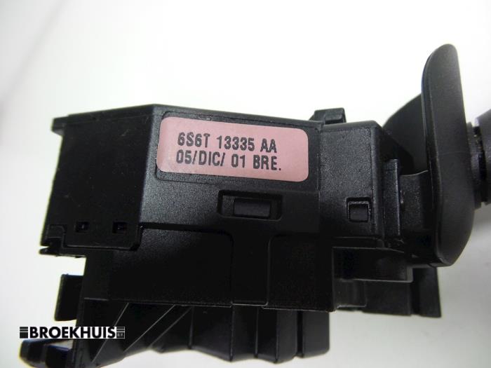 Indicator switch from a Ford Fusion 1.4 TDCi 2006