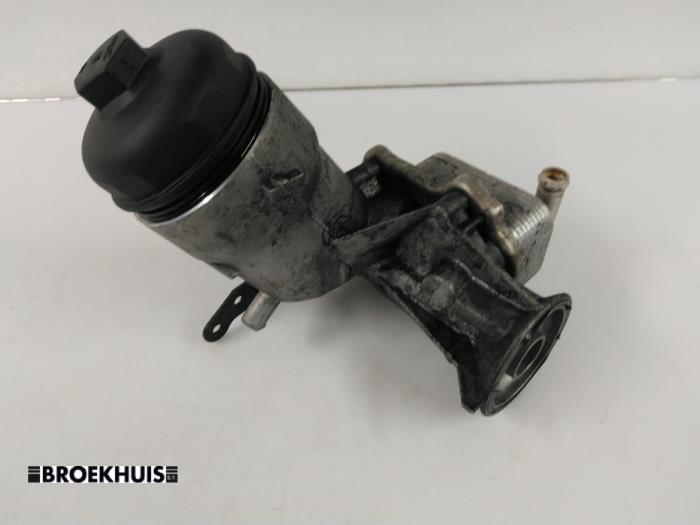 Gebrauchte Ölfiltergehäuse Opel Astra H SW (L35) 1.7 CDTi 16V Preis € 25,00 Margenregelung angeboten von Autobedrijf Broekhuis B.V.