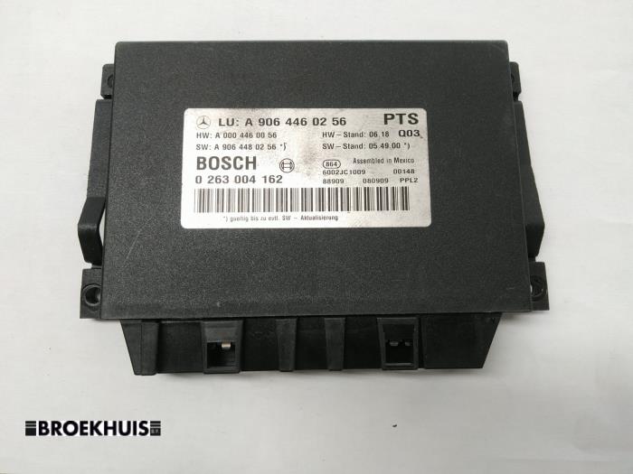 Begagnade PDC-modul Volkswagen Crafter 2.5 TDI 30/32/35 Pris € 30,25 Inklusive moms erbjuds av Autobedrijf Broekhuis B.V.