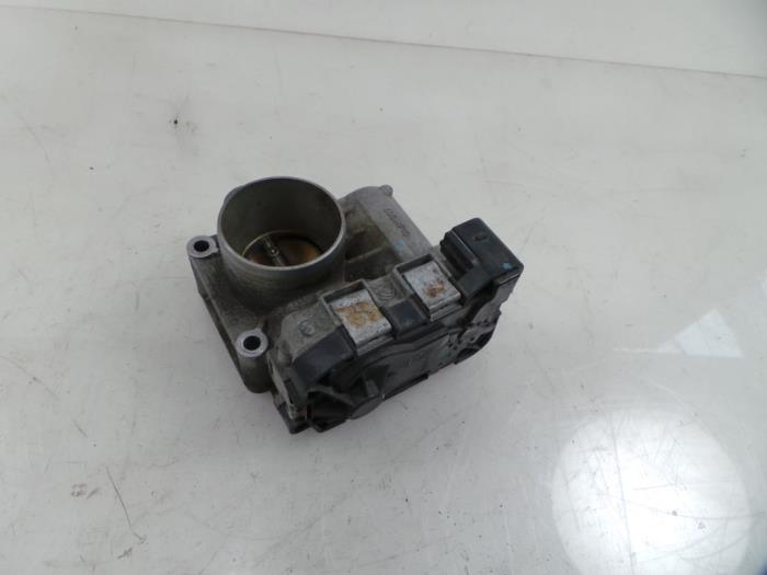 Gebrauchte Drosselklappengehäuse Ford Ka II 1.2 Preis € 25,00 Margenregelung angeboten von Autobedrijf Broekhuis B.V.