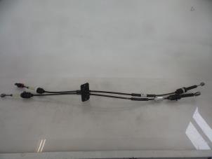 Used Gearbox control cable Opel Vivaro 1.6 CDTI 90 Price € 60,50 Inclusive VAT offered by Autobedrijf Broekhuis B.V.