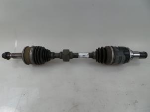 Used Front drive shaft, left Toyota Auris Touring Sports (E18) 1.8 16V Hybrid Price € 45,00 Margin scheme offered by Autobedrijf Broekhuis B.V.