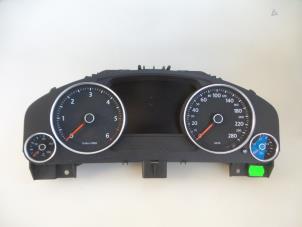 Used Odometer KM Volkswagen Touareg (7PA/PH) 3.0 TDI V6 24V BlueMotion Technology SCR Price € 350,00 Margin scheme offered by Autobedrijf Broekhuis B.V.