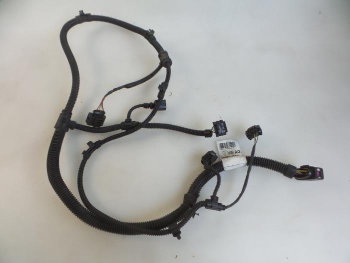 Wiring harness from a Volkswagen Touareg (7PA/PH) 3.0 TDI V6 24V BlueMotion Technology SCR 2015