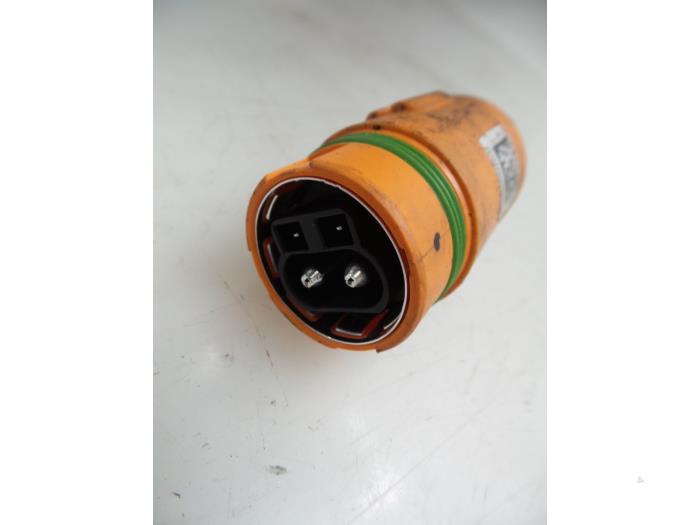 Used Porsche Cayenne Ii 92a 3 0 S E Hybrid 24v Battery Battery Hybrid From A Porsche Cayenne Ii 92a 3 0 S E