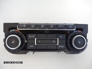 Used Heater control panel Volkswagen Golf VI (5K1) 2.0 TDI 16V Price € 40,00 Margin scheme offered by Autobedrijf Broekhuis B.V.