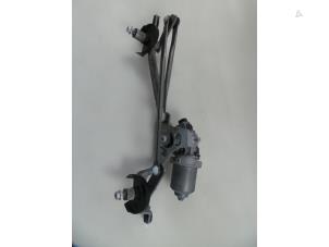 Used Wiper motor + mechanism Subaru XV (GP) 2.0 AWD 16V Price € 90,00 Margin scheme offered by Autobedrijf Broekhuis B.V.