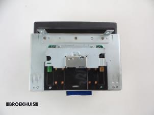 Begagnade Navigeringsdisplay Volvo V70 (BW) 2.0 D 16V Pris € 70,00 Marginaltabell erbjuds av Autobedrijf Broekhuis B.V.