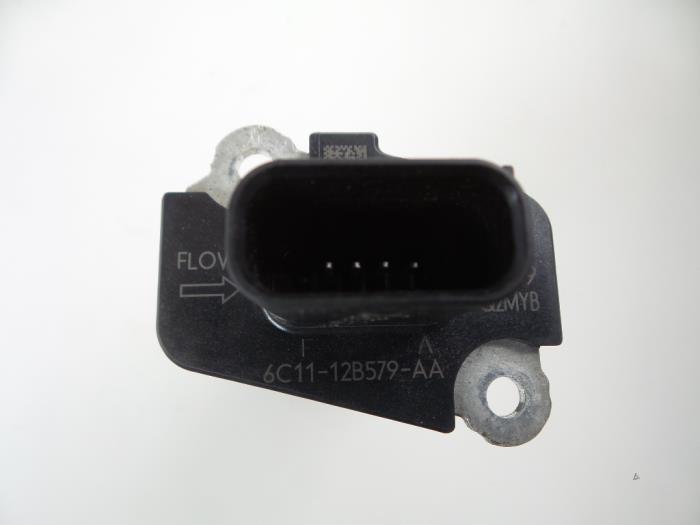 Air mass meter from a Volvo V70 (BW) 2.0 D 16V 2009