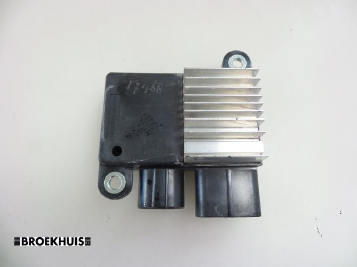 Used Cooling computer Toyota Yaris III (P13) 1.5 16V Hybrid Price € 40,00 Margin scheme offered by Autobedrijf Broekhuis B.V.