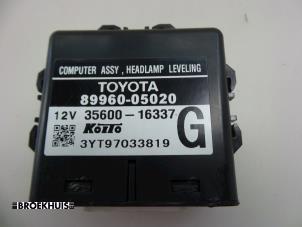 Used Computer lighting module Toyota Avensis Wagon (T25/B1E) 2.4 16V VVT-i D4 Price € 25,00 Margin scheme offered by Autobedrijf Broekhuis B.V.