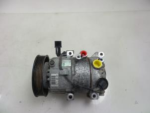 Used Air conditioning pump Kia Cee'd (JDB5) 1.6 GDI 16V Price € 85,00 Margin scheme offered by Autobedrijf Broekhuis B.V.