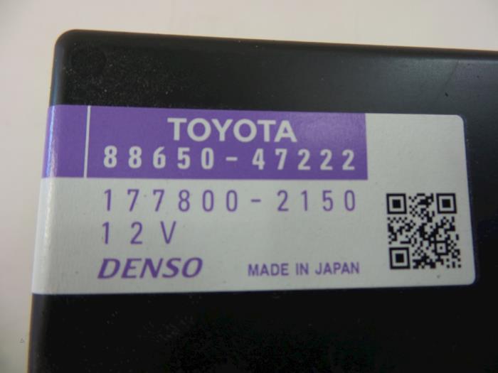 Steuergerät Kühlung van een Toyota Prius (ZVW3) 1.8 16V Plug-in 2012