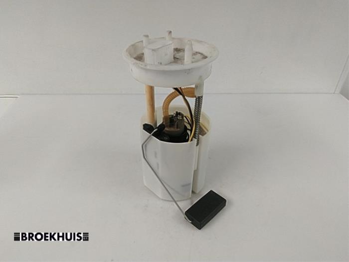 Gebrauchte Kraftstoffpumpe Elektrisch Seat Ibiza IV (6J5) 1.2 12V Preis € 20,00 Margenregelung angeboten von Autobedrijf Broekhuis B.V.