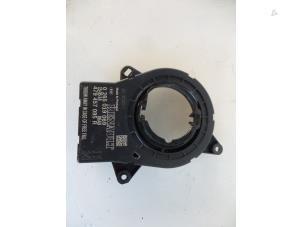 Used Steering angle sensor Renault Clio IV (5R) 1.5 Energy dCi 90 FAP Price € 25,00 Margin scheme offered by Autobedrijf Broekhuis B.V.