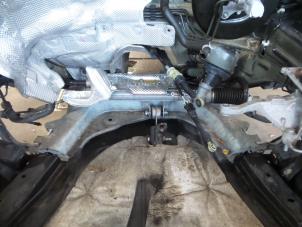 Used Subframe Renault Clio IV (5R) 1.5 Energy dCi 90 FAP Price € 50,00 Margin scheme offered by Autobedrijf Broekhuis B.V.