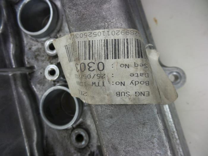Ventildeckel van een Hyundai iX35 (LM) 1.6 GDI 16V 2012