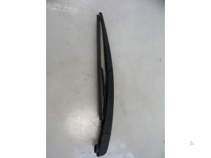 Used Rear wiper arm Ford C-Max (DXA) 2.0 TDCi 16V Price € 15,00 Margin scheme offered by Autobedrijf Broekhuis B.V.