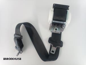 Used Rear seatbelt, right Citroen DS3 (SA) 1.6 Blue Hdi 100 Price € 25,00 Margin scheme offered by Autobedrijf Broekhuis B.V.