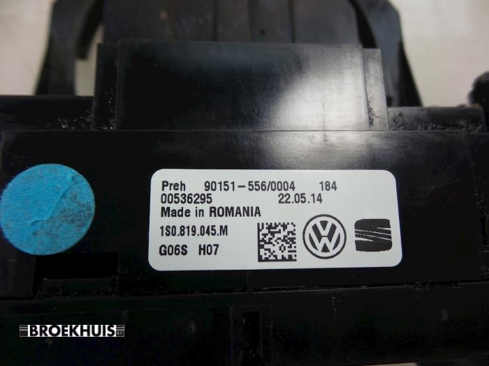 Panel de control de calefacción de un Volkswagen Up! (121) 1.0 12V 60 2014