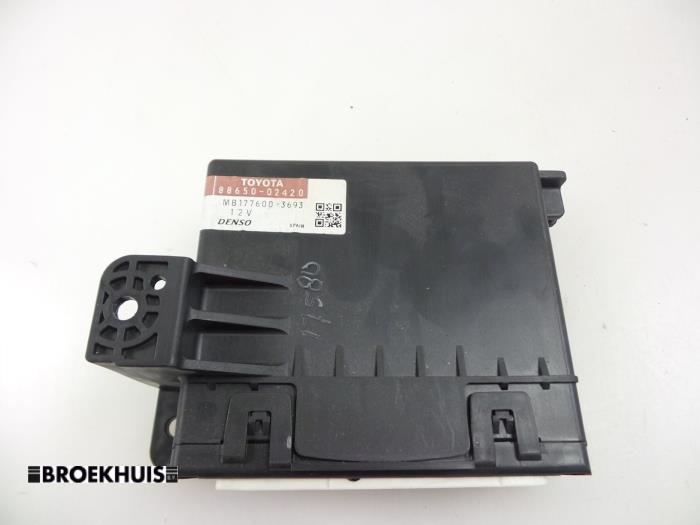 Used Cooling computer Toyota Auris (E15) 1.6 Dual VVT-i 16V Price € 30,00 Margin scheme offered by Autobedrijf Broekhuis B.V.