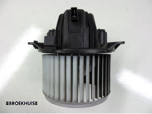 Used Heating and ventilation fan motor Fiat Stilo MW (192C) 1.6 16V Price € 20,00 Margin scheme offered by Autobedrijf Broekhuis B.V.
