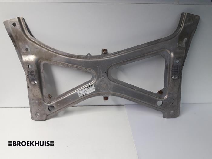 Used Subframe Porsche Panamera (970) 4.8 V8 32V GTS Price € 50,00 Margin scheme offered by Autobedrijf Broekhuis B.V.