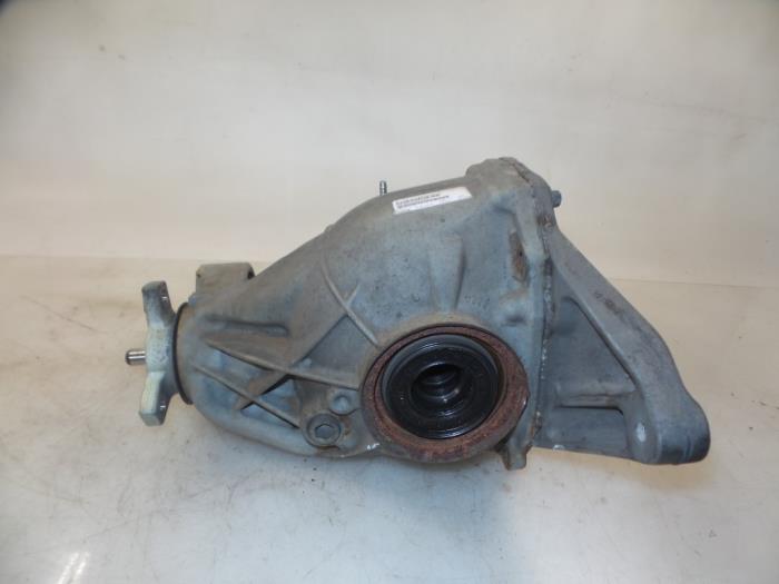 Gebrauchte Differential hinten Mercedes ML III (166) 3.0 ML-350 BlueTEC V6 24V 4-Matic Preis € 500,00 Margenregelung angeboten von Autobedrijf Broekhuis B.V.