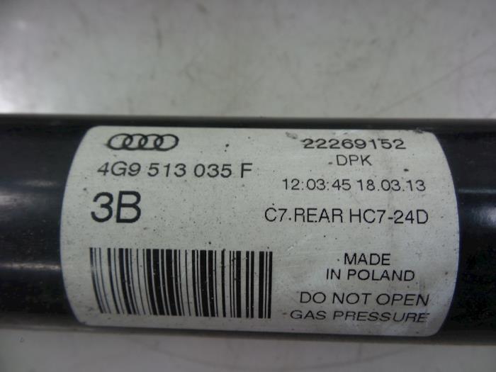 Juego de amortiguador de un Audi A6 Avant (C7) 2.0 TFSI 16V 2013