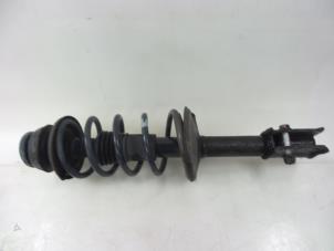 Used Front shock absorber rod, right Dacia Sandero I (BS) 1.6 Price € 50,00 Margin scheme offered by Autobedrijf Broekhuis B.V.