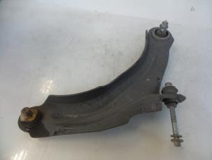 Used Front wishbone, right Renault Clio IV Estate/Grandtour (7R) 1.5 Energy dCi 90 FAP Price € 25,00 Margin scheme offered by Autobedrijf Broekhuis B.V.